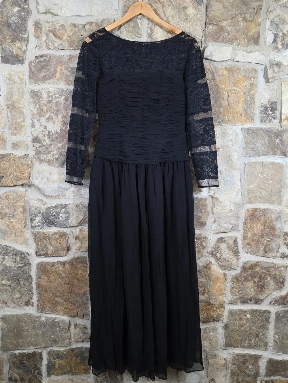 Oscar de la Renta | Dresses | Oscar De La Renta Silk Sheer Chiffon Ruched Lace  Gown Dress | Poshmark
